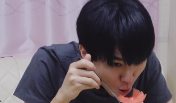 娱乐吃瓜酱王俊凯